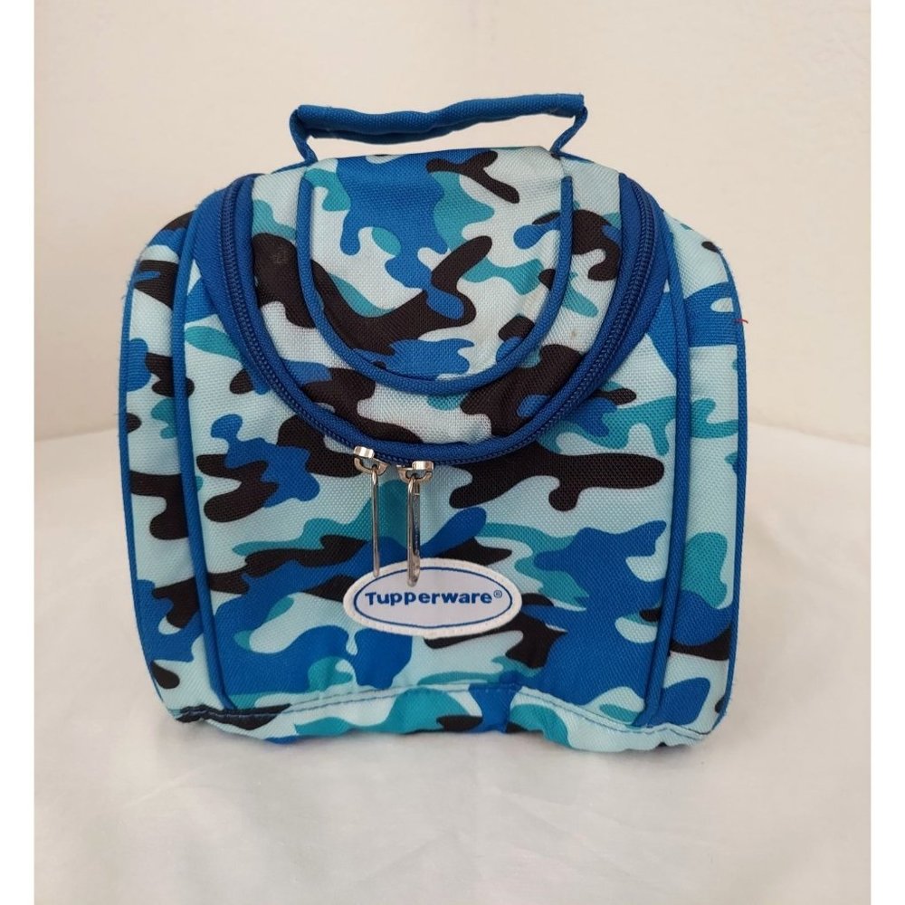 Tupperware Blue & White Camo Vinyl Lined With Double Zipper Winter Lunch Bag